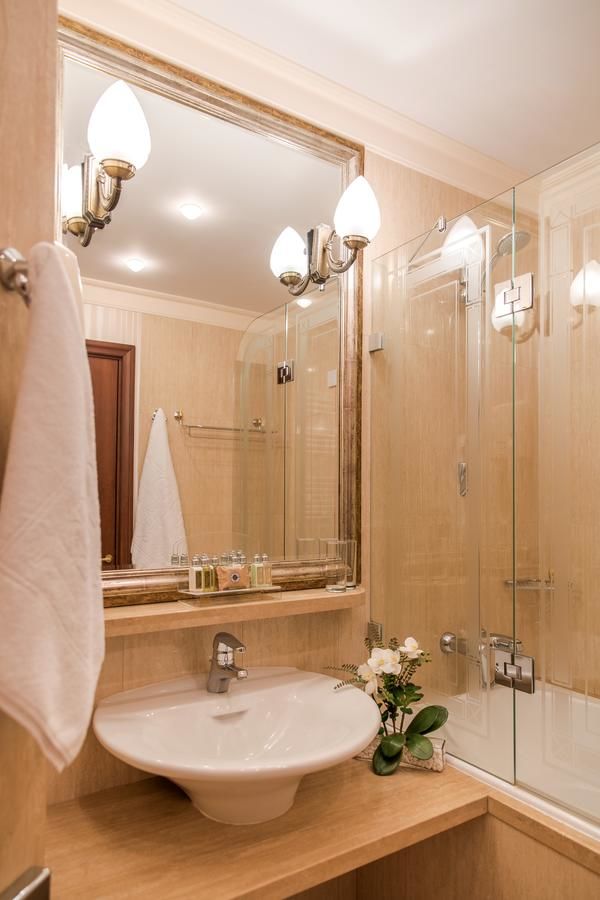 Отель Бутик Отель Кристал Палас София